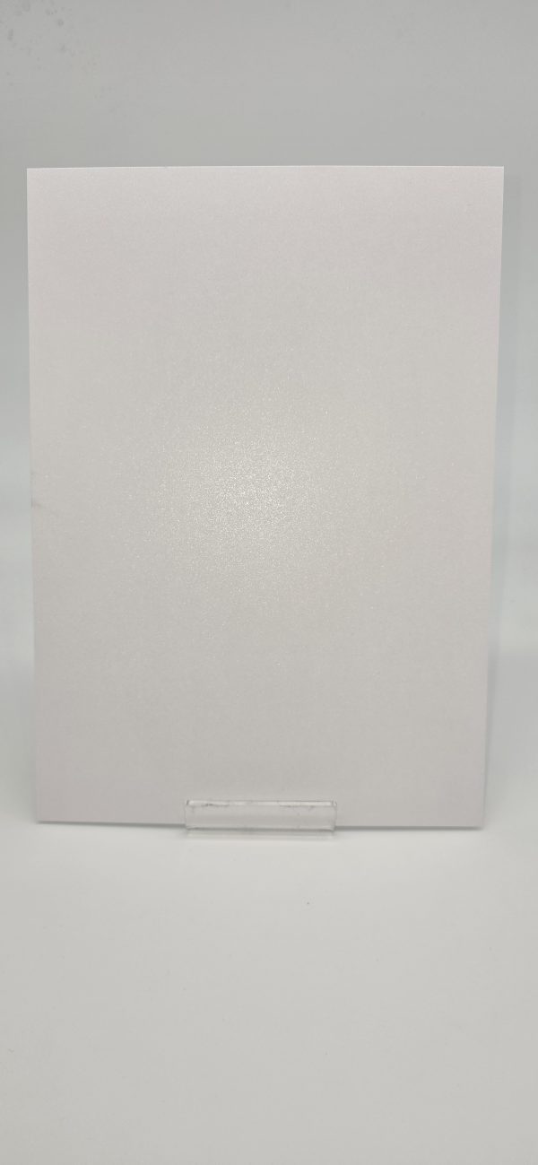 Pearlescent White Opal 300gsm Pack 20 - Image 4